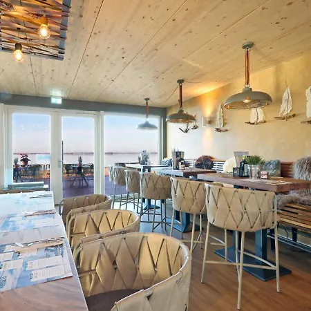 Ferienhaus Amazing In Lembruch-duemmer With Kitchen *